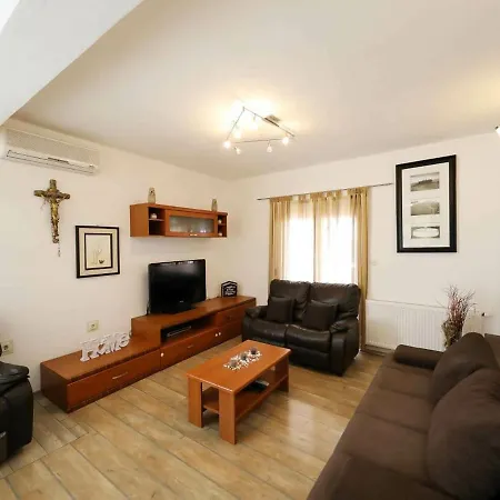 Charming In Poli Nik With Swimming Pool Villa *