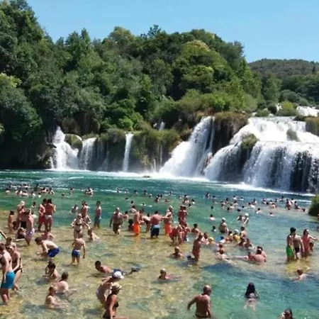 Charming In Poli Nik With Swimming Pool Policnik
